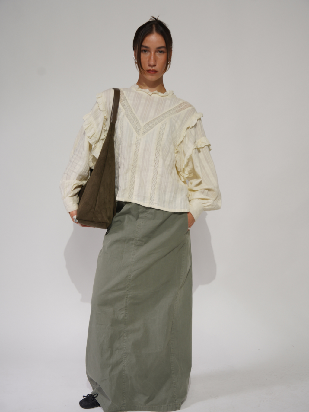 Classic Leather Tote for Daily Essentials