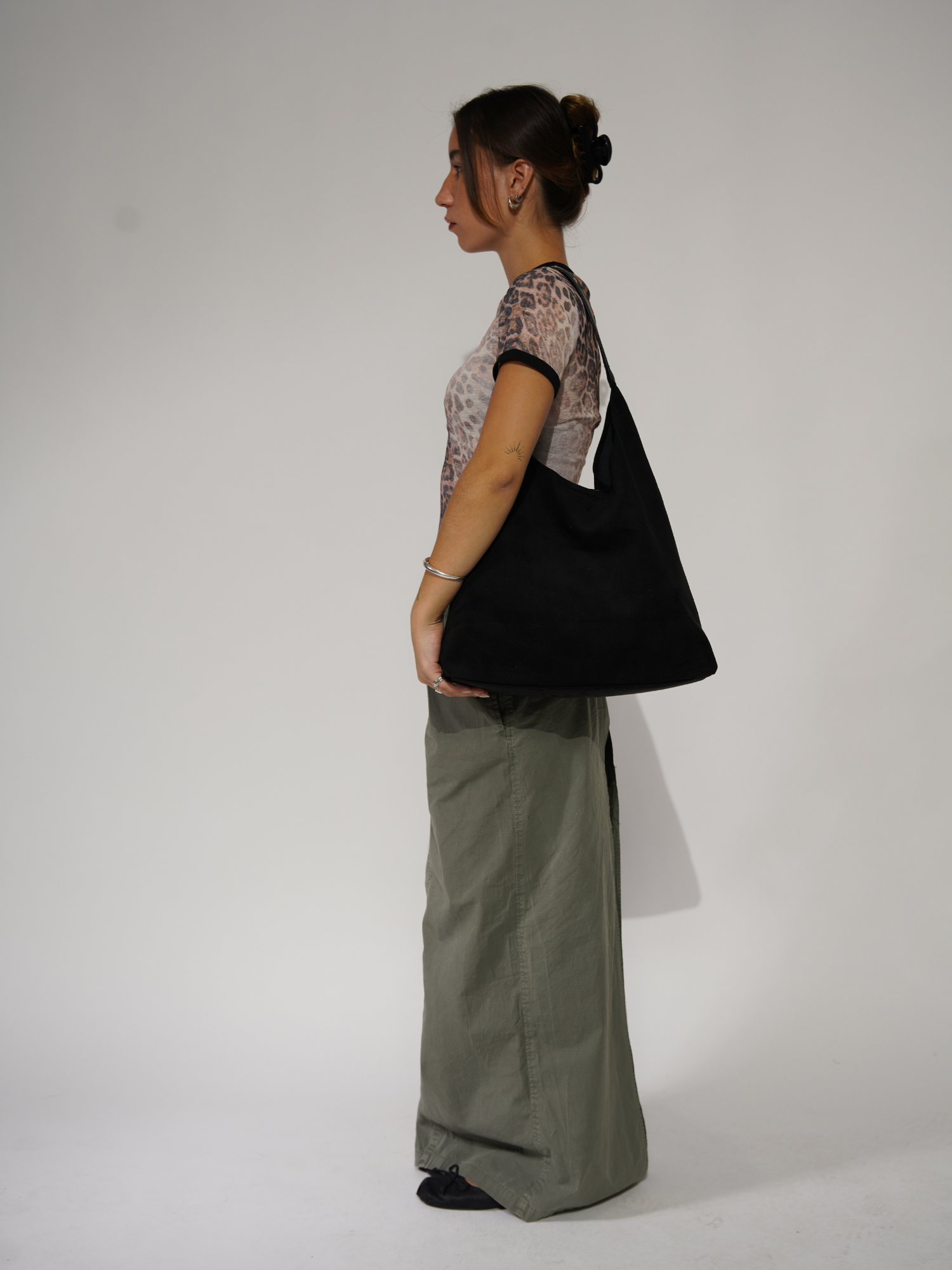 Classic Leather Tote for Daily Essentials