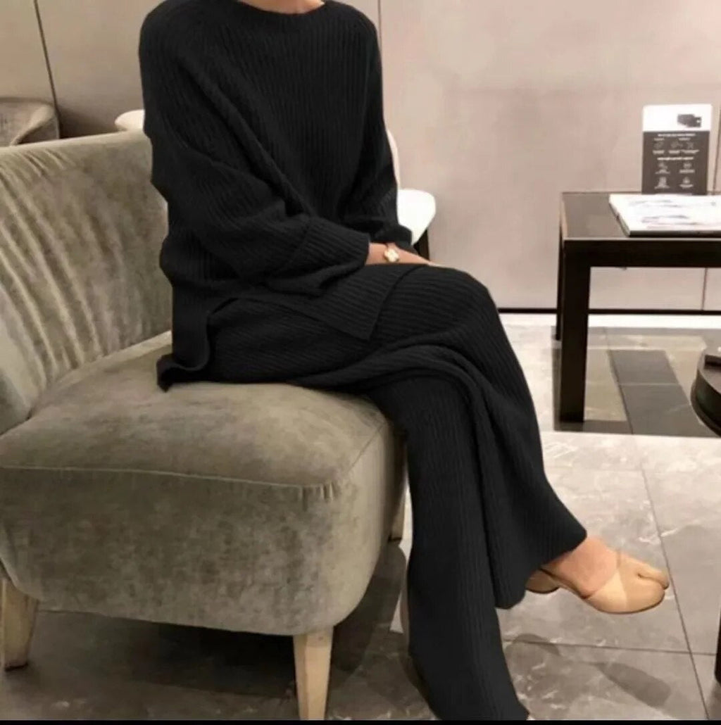 Kim - Luxurious Soft Set from the Chic Comfort Collection